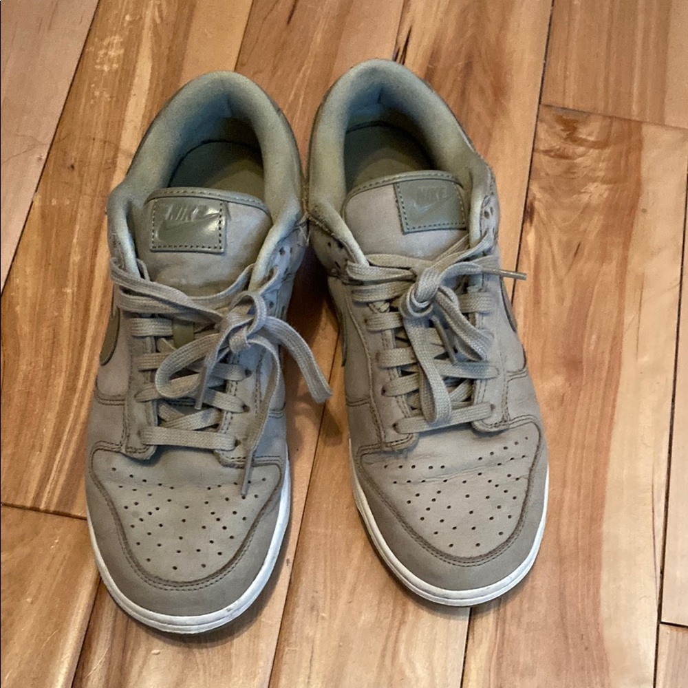 Nike Dunk Low